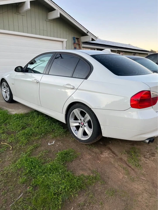 2006 BMW E90 3 Series Sedan - Image 4 of 7