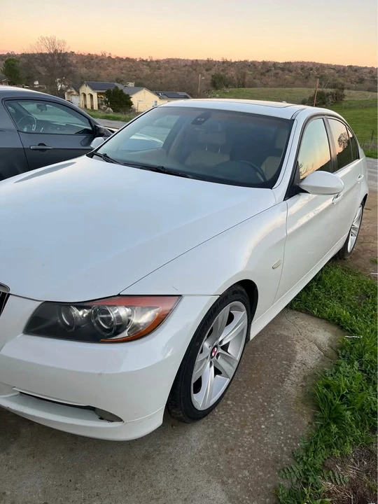 2006 BMW E90 3 Series Sedan - Image 2 of 7