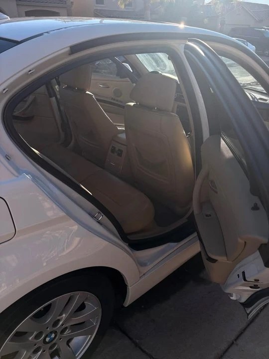 2006 BMW E90 3 Series Sedan - Image 11 of 15