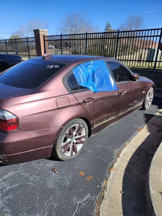 2006 BMW E90 3 Series Sedan - Image 3 of 4