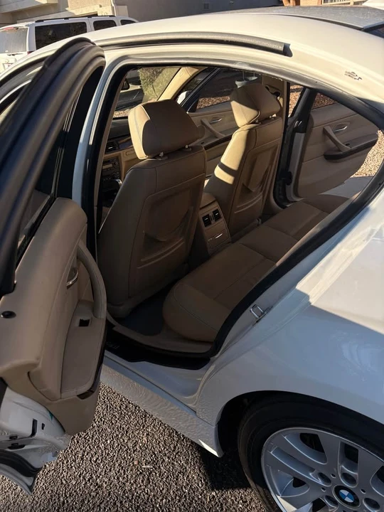 2006 BMW E90 3 Series Sedan - Image 10 of 15