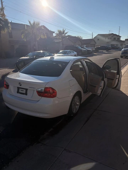 2006 BMW E90 3 Series Sedan - Image 7 of 15