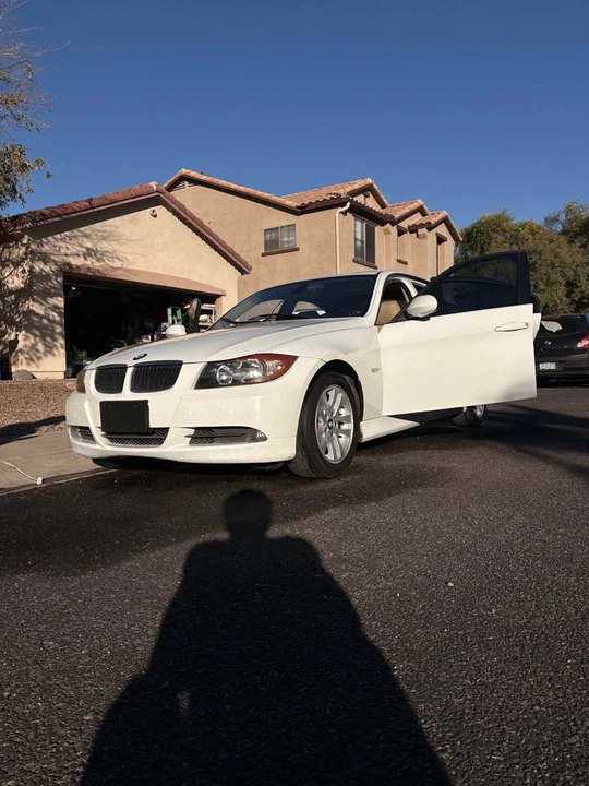 2006 BMW E90 3 Series Sedan - Image 3 of 15
