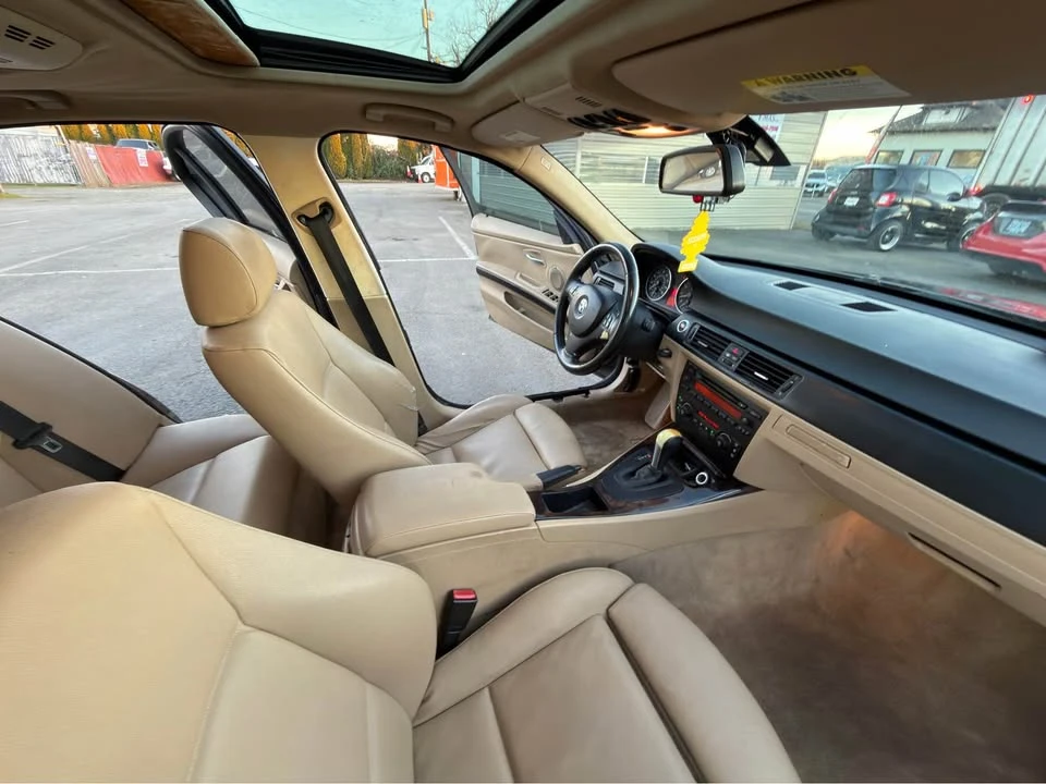 2006 BMW E90 3 Series Sedan - Image 9 of 12