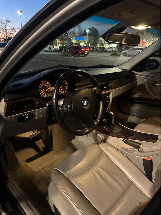 2006 BMW E90 3 Series Sedan - Image 6 of 9