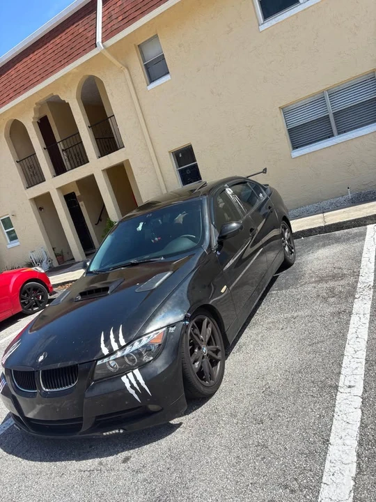 2006 BMW E90 3 Series Sedan - Image 3 of 4