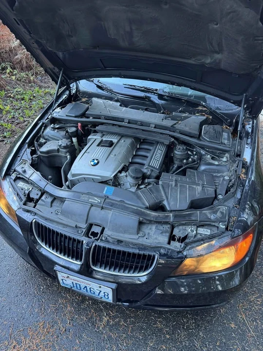 2006 BMW E90 3 Series Sedan - Image 9 of 10