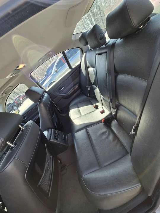 2006 BMW E90 3 Series Sedan - Image 8 of 11