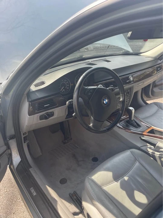 2006 BMW E90 3 Series Sedan - Image 9 of 12