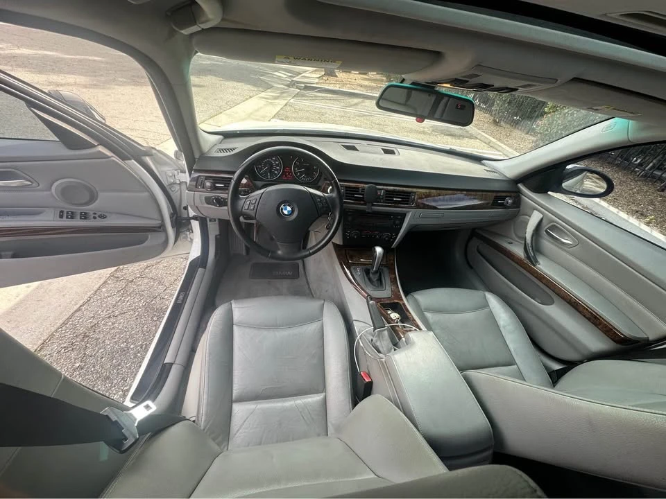 2006 BMW E90 3 Series Sedan - Image 9 of 12