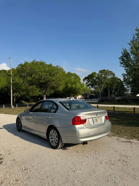 2006 BMW E90 3 Series Sedan - Image 4 of 9