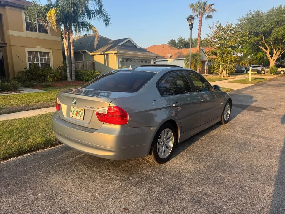 2006 BMW E90 3 Series Sedan - Image 8 of 11