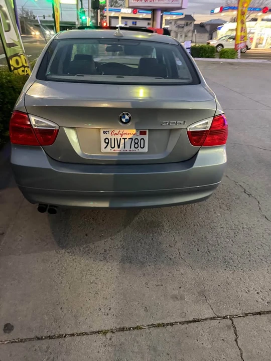 2006 BMW E90 3 Series Sedan - Image 2 of 6