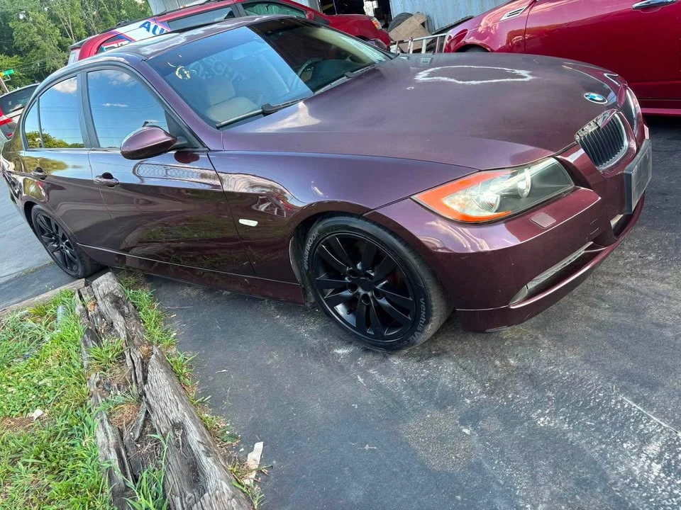 2006 BMW E90 3 Series Sedan - Image 2 of 11