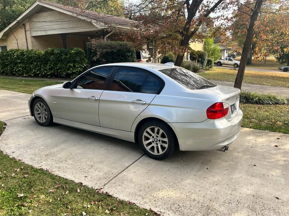 2006 BMW E90 3 Series Sedan - Image 2 of 5