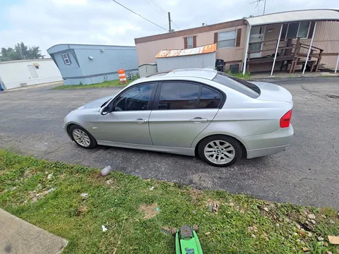 2006 BMW 3 Series 325i Sedan 4D