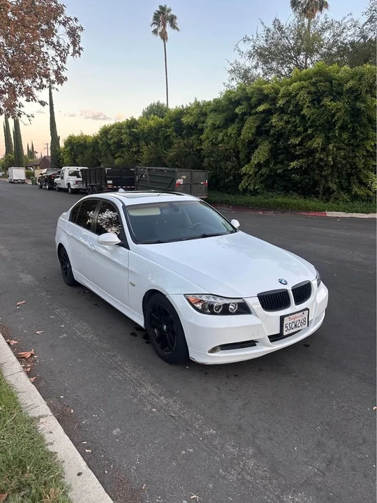2006 BMW E90 3 Series Sedan - Image 8 of 10