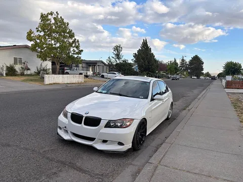 2006 BMW 3 Series 325i Sedan 4D