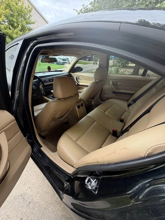 2006 BMW E90 3 Series Sedan - Image 9 of 11
