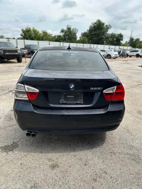 2006 BMW E90 3 Series Sedan - Image 5 of 9