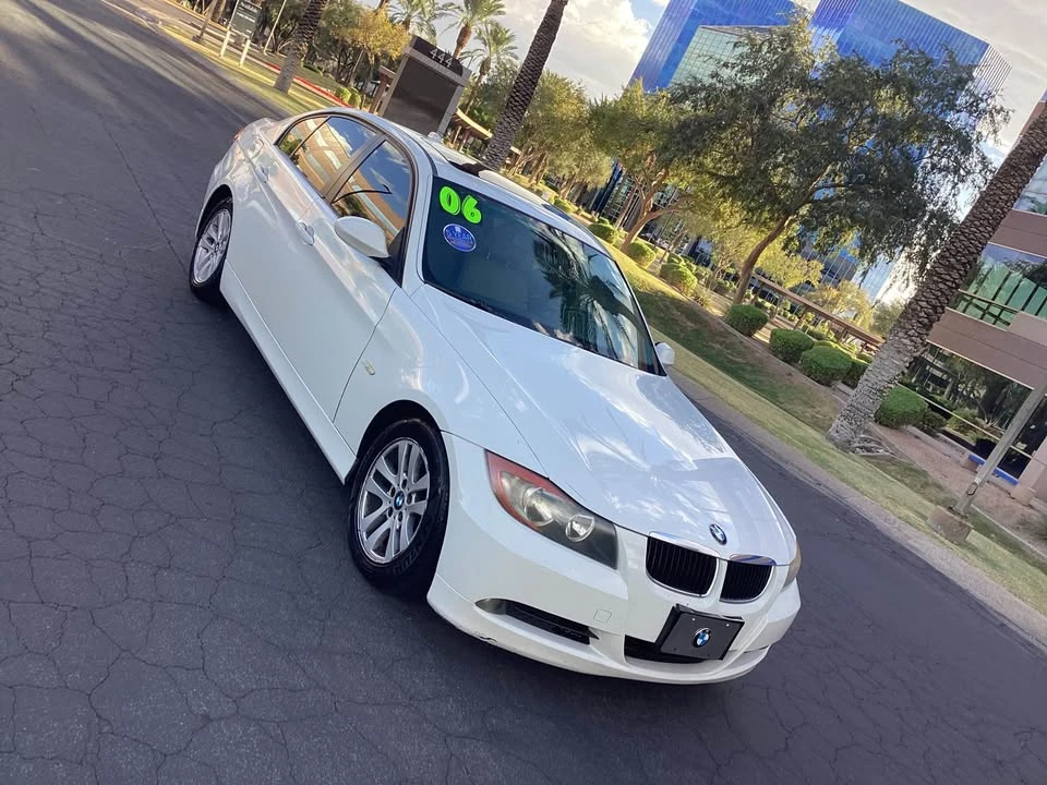 2006 BMW E90 3 Series Sedan - Image 3 of 17