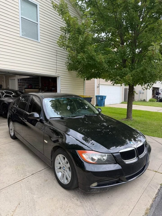 2006 BMW E90 3 Series Sedan - Image 2 of 11