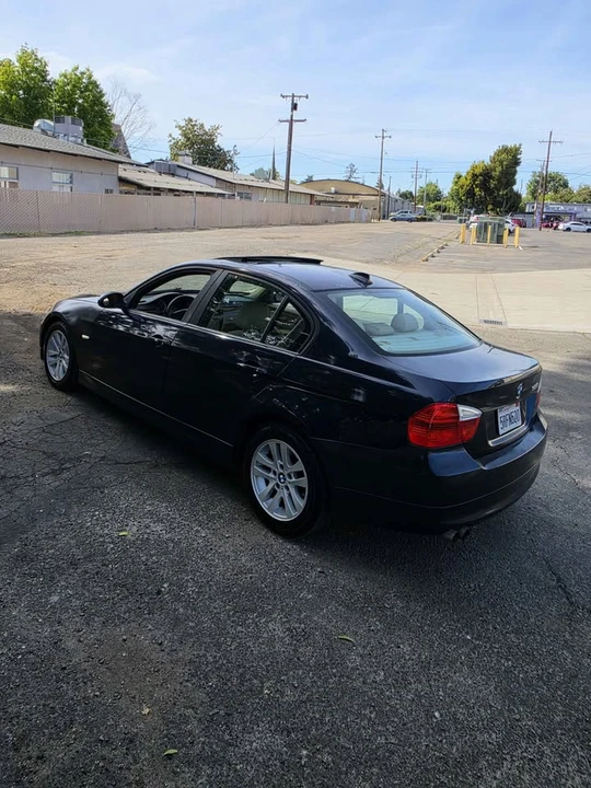 2006 BMW E90 3 Series Sedan - Image 2 of 16