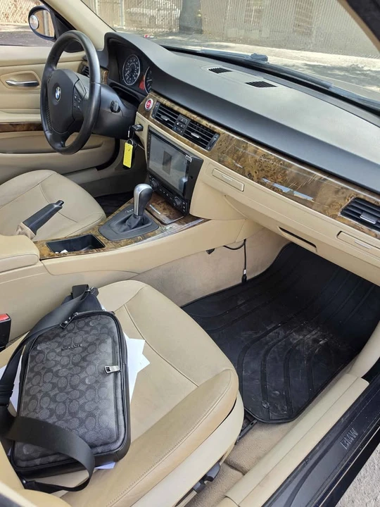 2006 BMW E90 3 Series Sedan - Image 13 of 16
