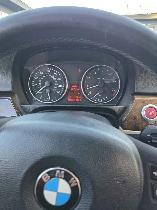 2006 BMW E90 3 Series Sedan - Image 2 of 8