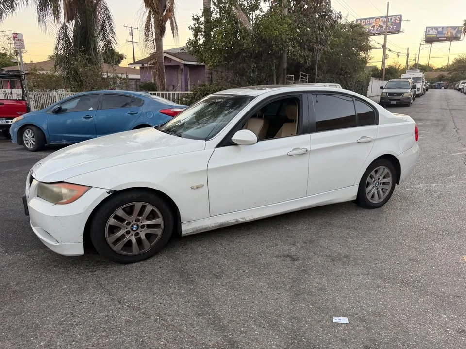 2006 BMW E90 3 Series Sedan - Image 2 of 6