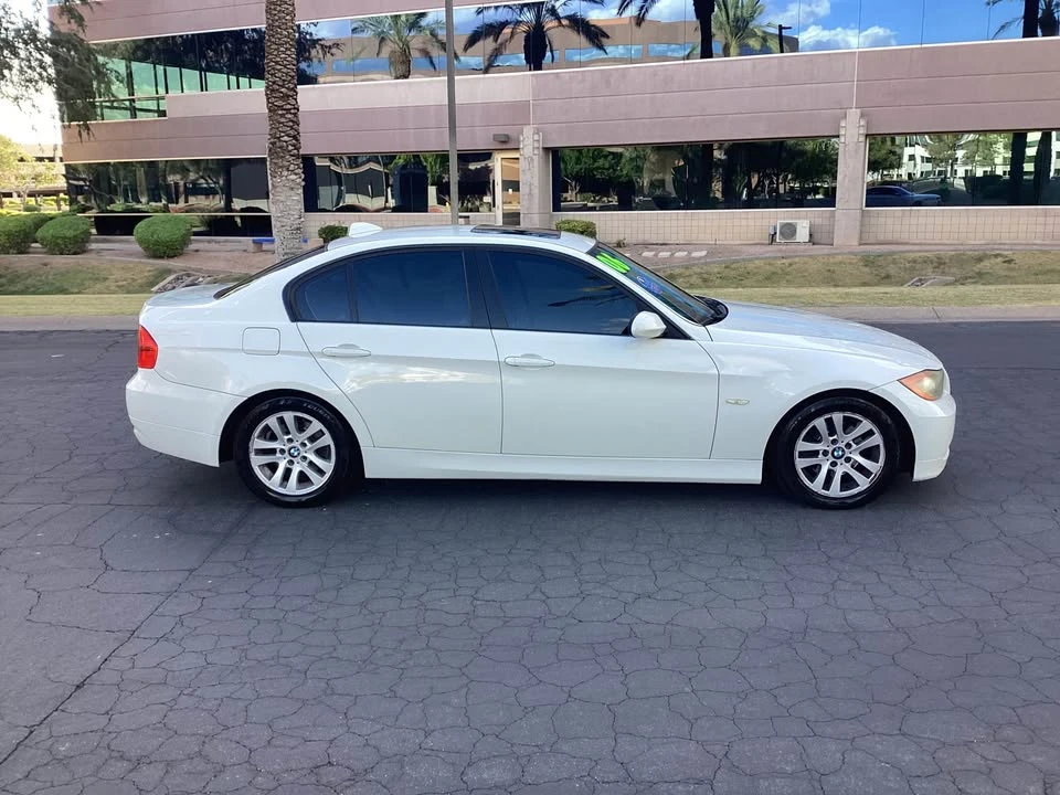 2006 BMW E90 3 Series Sedan - Image 8 of 17