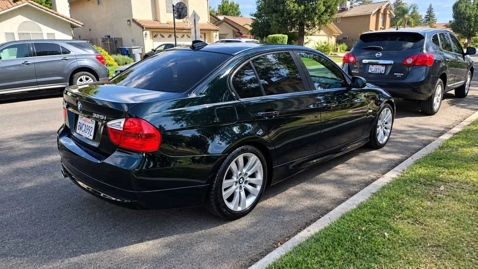 2006 BMW E90 3 Series Sedan - Image 2 of 5