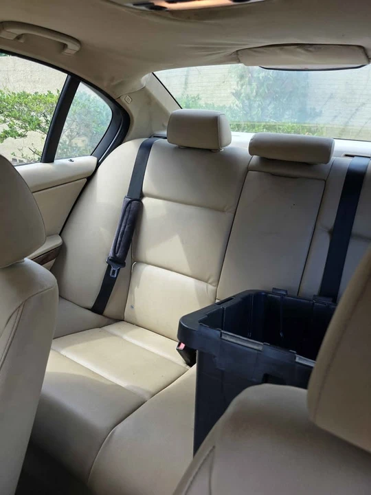 2006 BMW E90 3 Series Sedan - Image 7 of 9