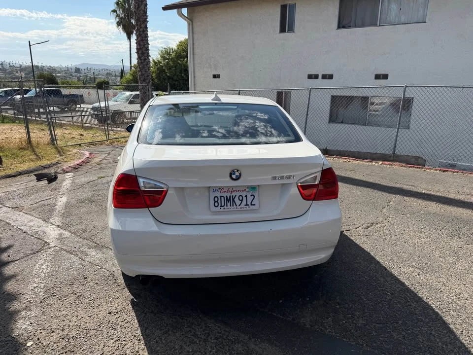 2006 BMW E90 3 Series Sedan - Image 3 of 10