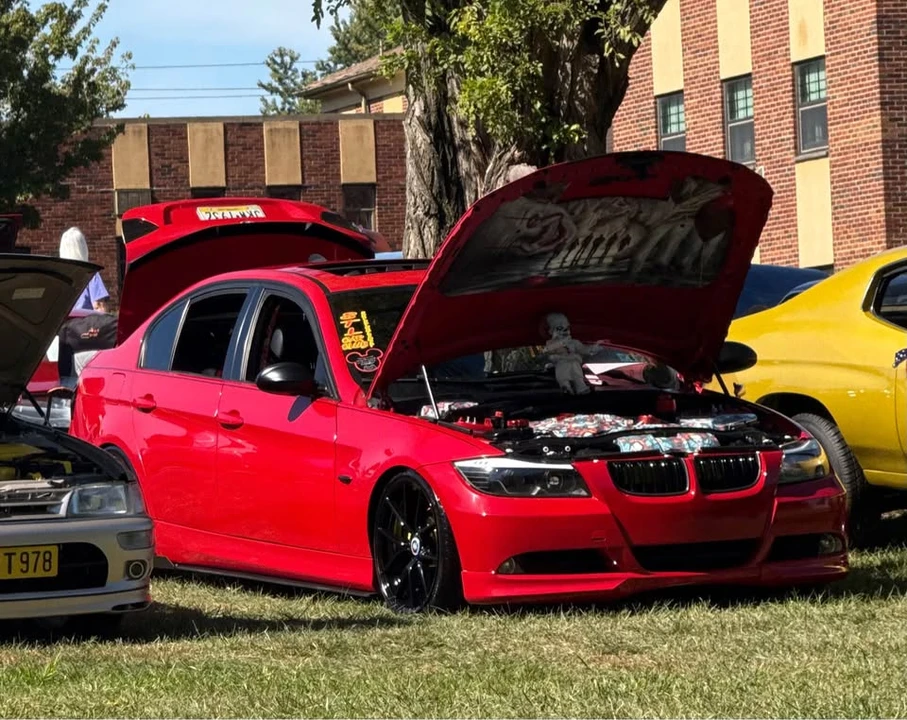 2006 BMW E90 3 Series Sedan - Image 12 of 15