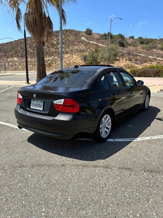 2006 BMW E90 3 Series Sedan - Image 2 of 6