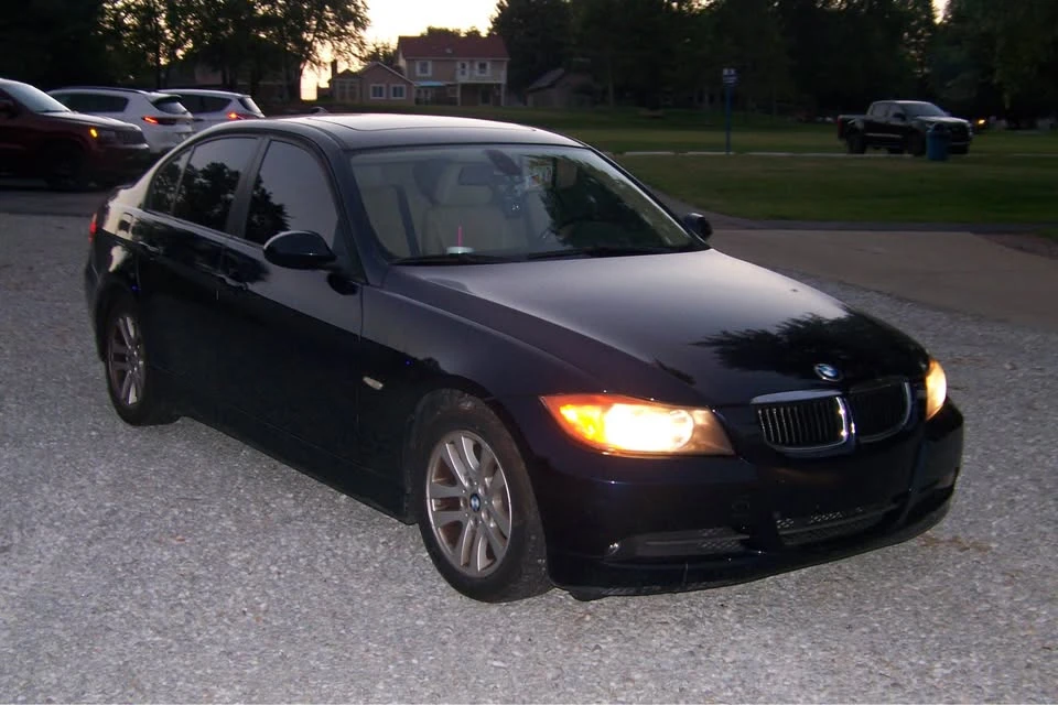 2006 BMW E90 3 Series Sedan - Image 2 of 8