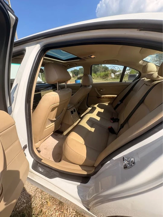 2006 BMW E90 3 Series Sedan - Image 2 of 4