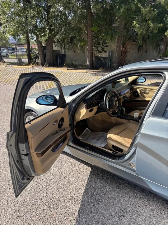 2006 BMW E90 3 Series Sedan - Image 10 of 19