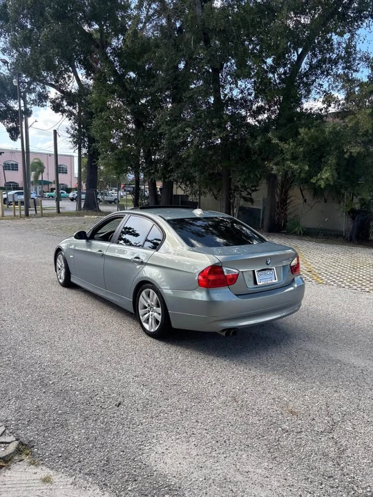 2006 BMW E90 3 Series Sedan - Image 5 of 19