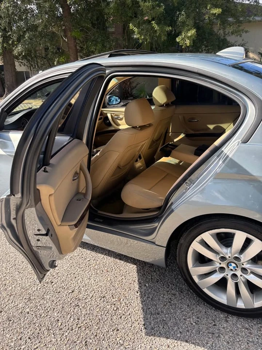 2006 BMW E90 3 Series Sedan - Image 14 of 19