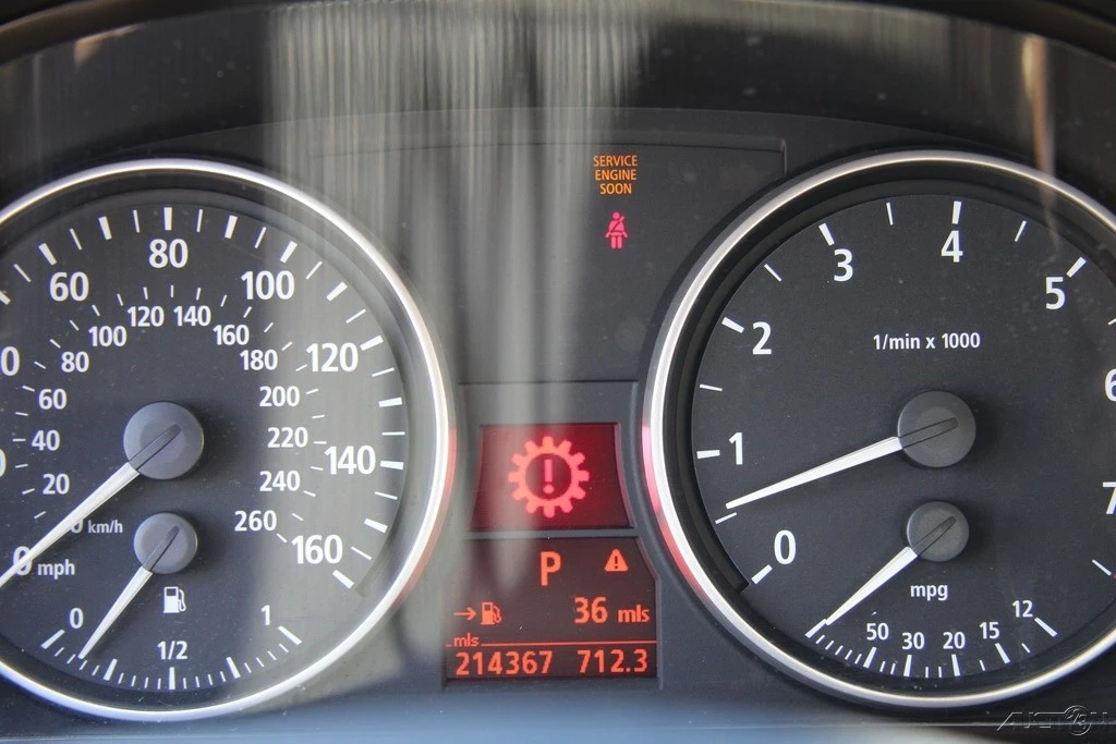 2006 BMW E90 3 Series Sedan - Image 15 of 21