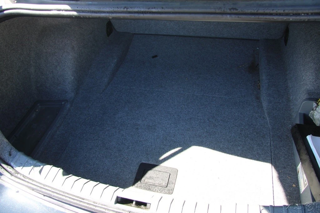 2006 BMW E90 3 Series Sedan - Image 20 of 21