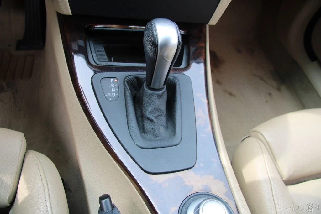 2006 BMW E90 3 Series Sedan - Image 18 of 21