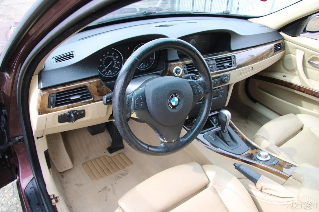 2006 BMW E90 3 Series Sedan - Image 14 of 21