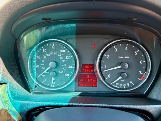 2006 BMW E90 3 Series Sedan - Image 10 of 19