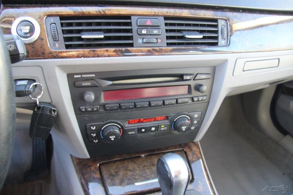 2006 BMW E90 3 Series Sedan - Image 17 of 21