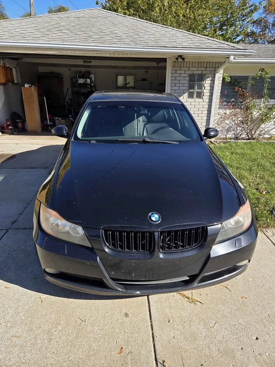 2006 BMW E90 3 Series Sedan - Image 2 of 7