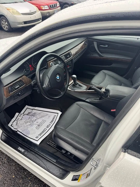 2006 BMW E90 3 Series Sedan - Image 9 of 13