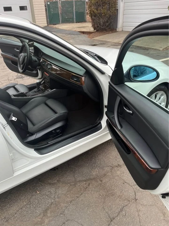 2006 BMW E90 3 Series Sedan - Image 10 of 18